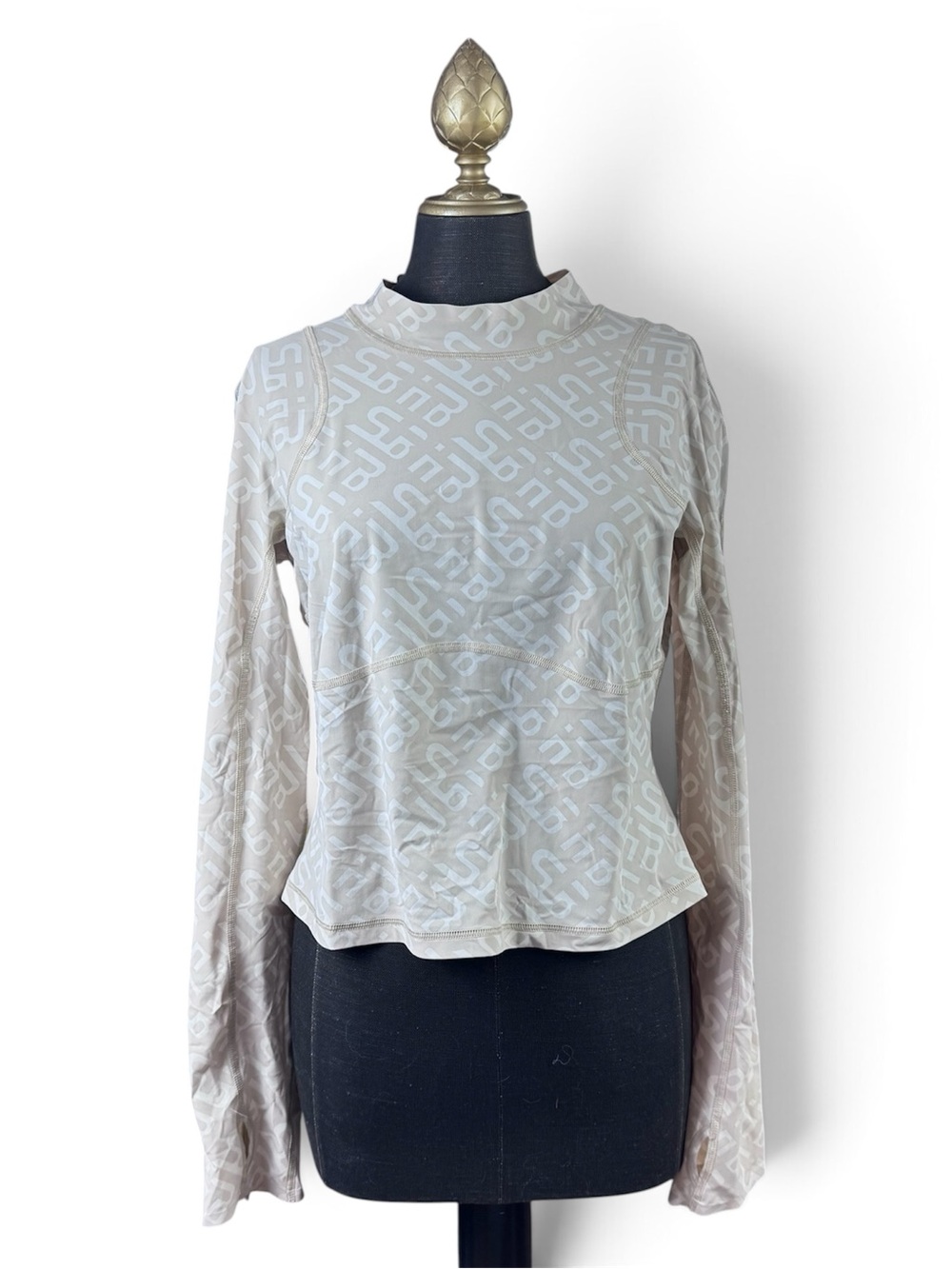 Sweaty Betty x Halle Berry Long Sleeve Top Rash Guard Geometric Pattern Size XL